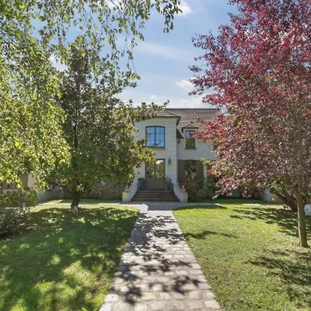 La Barbizonaise - Bed & Breakfast