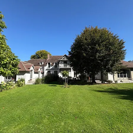 Bed & Breakfast La Barbizonaise - 4*